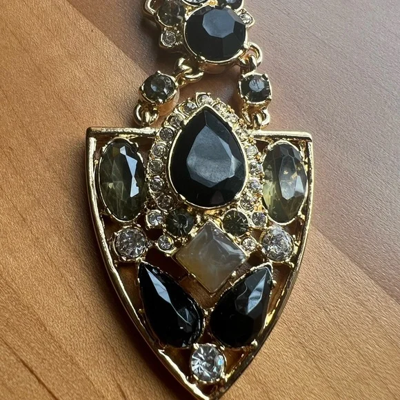 Ann Taylor necklace - Picture 5 of 6